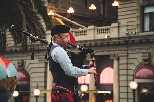 An Introduction to Bagpipes and Chanters: Tips for Beginners